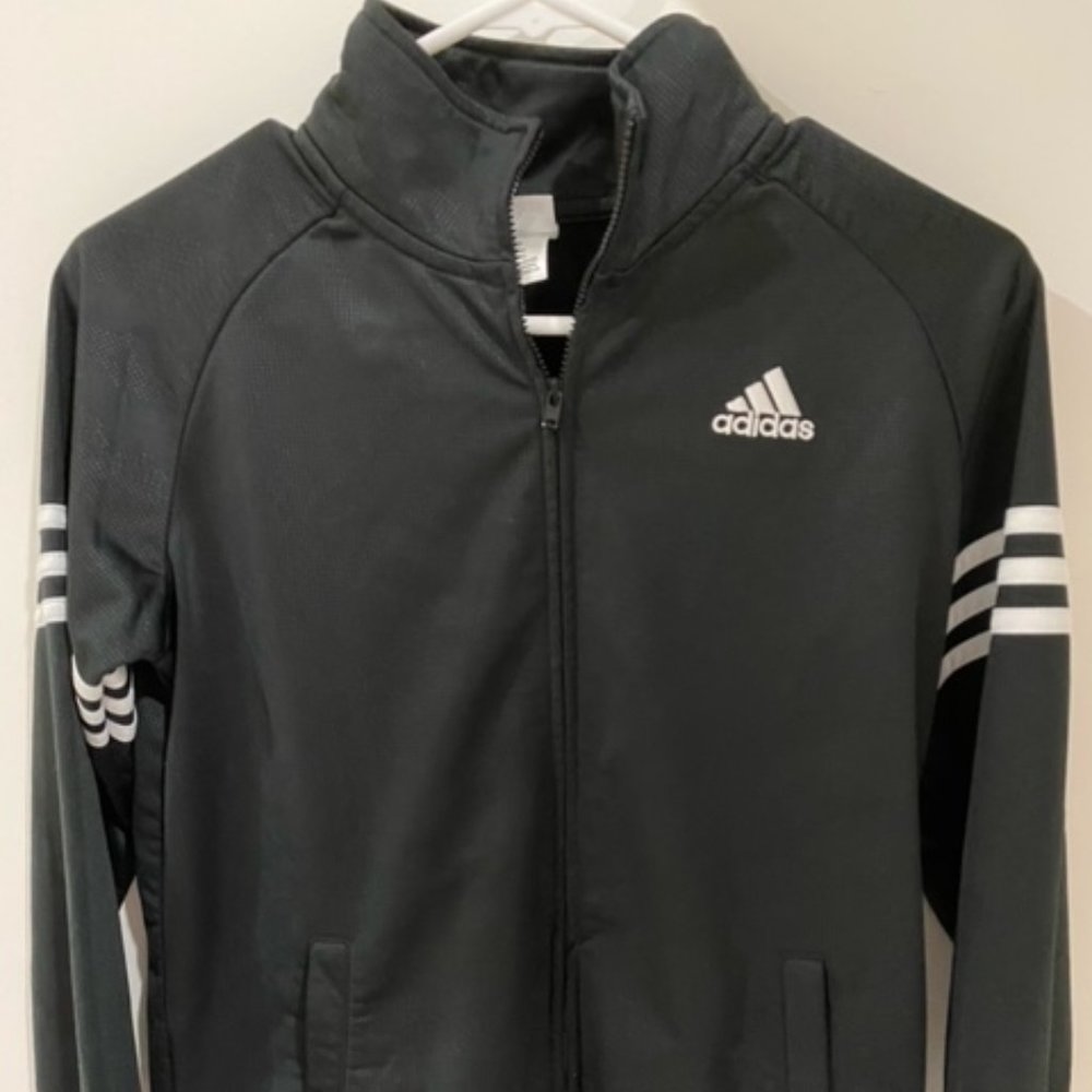 Adidas Zip-up (Sportswear)